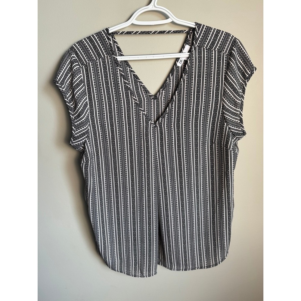 DR2‎ Geometric Striped V-Neck Cap Sleeve Blouse Large Black White Boho Career